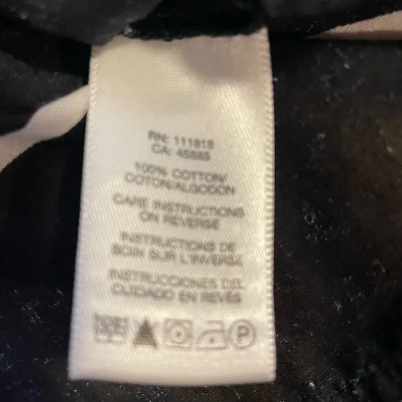 Michael Michael Kors Black and White Print Button Down Top Size 4P - Picture 8 of 11